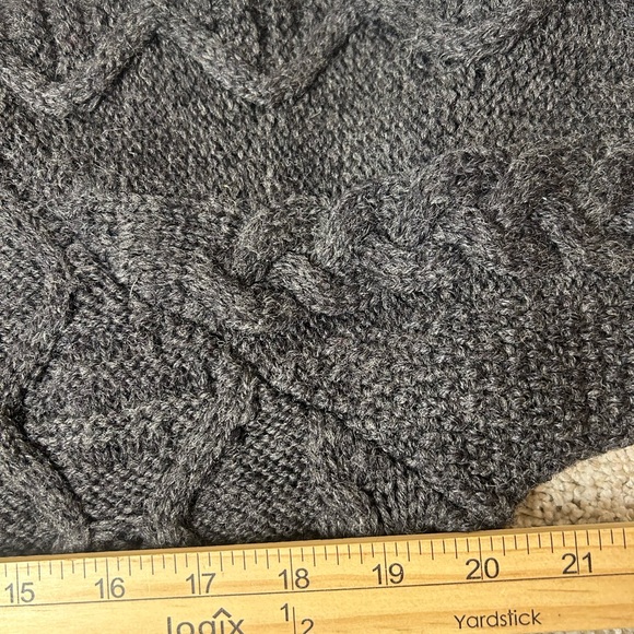 Inis Craft 100% Merino Wool Gray Cardigan Size S - Picture 13 of 13